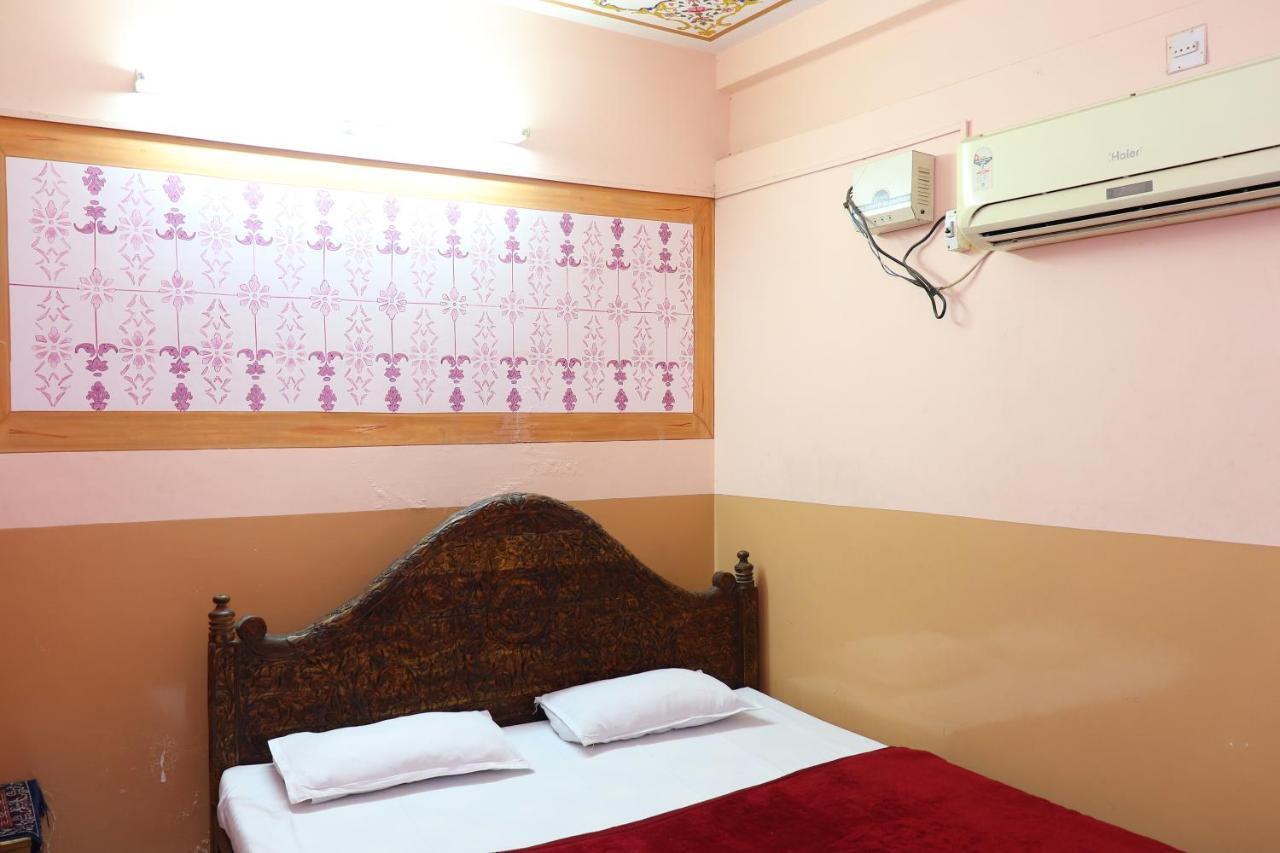 Hotel Jamna Palace Bikaner Exteriör bild